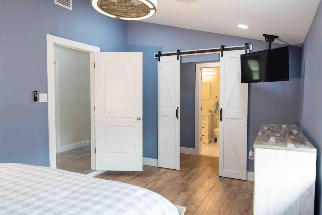 타폰스프링스 Tampa Bay Oasis 아파트 외부 사진
